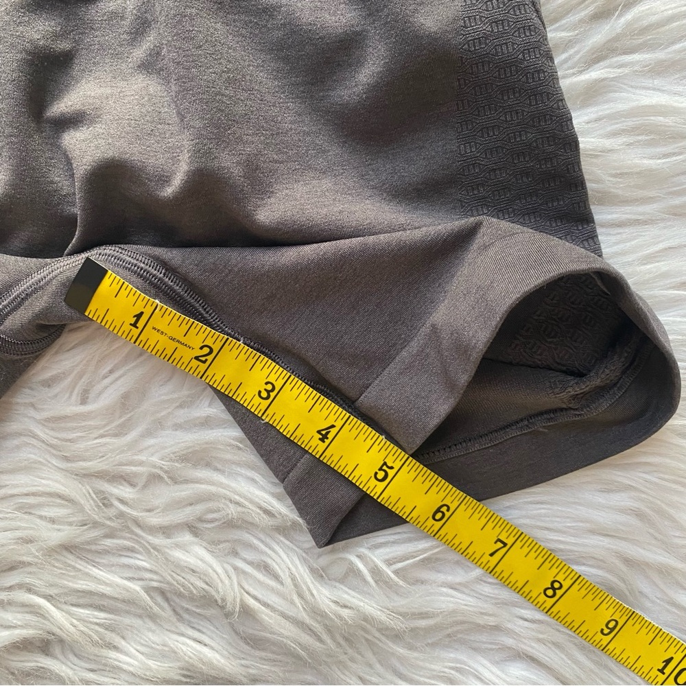 Alphalete Amplify Contour Short 5” Seamless Scrunch Women’s Size Small Pewter - Picture 5 of 12
